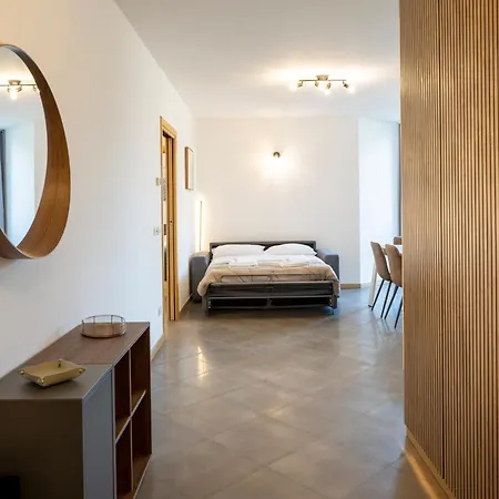 - Magenta - Apartment Monfalcone